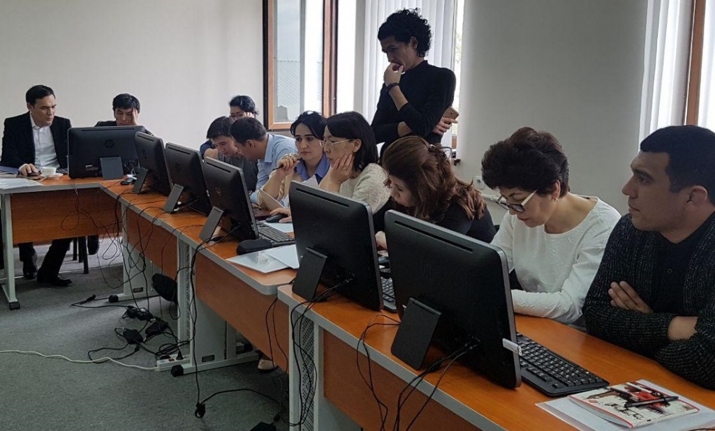 Консультирование специалистов АО «Узбекистон темир йуллари».