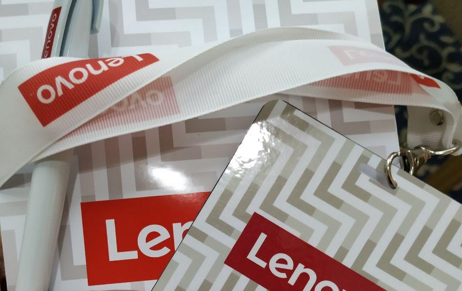 Lenovo в Узбекистане.